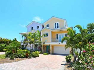 145 50th St, Holmes Beach, FL 34217