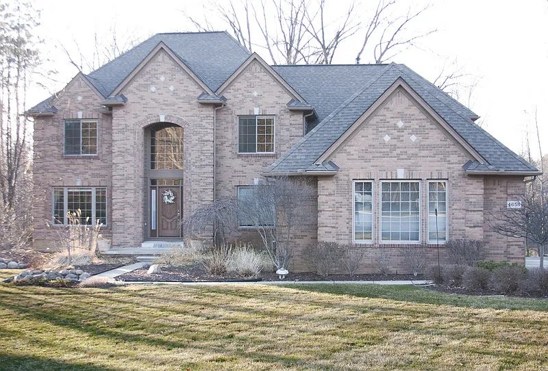 4656 McDonald Ct photo 1