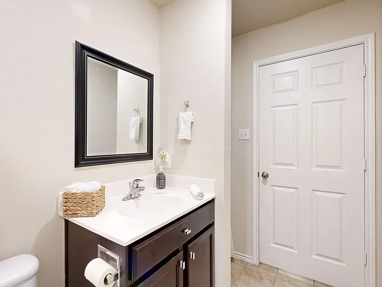 5801 Harriet Tubman Ave — Photo 21