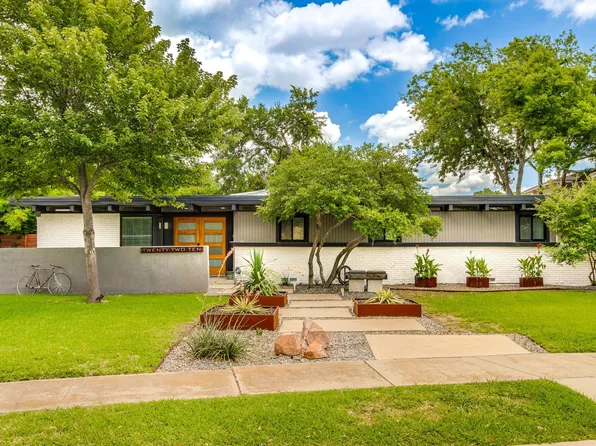 2210 Shady Creek Dr, Richardson, TX 75080