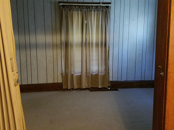 4th image of 10720 Hampden Ave