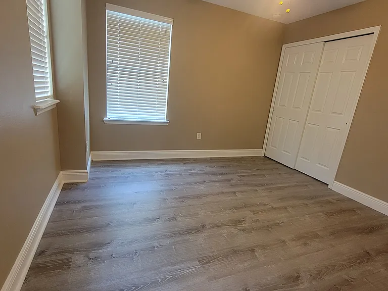 Inlet Bluff Dr — Photo 16