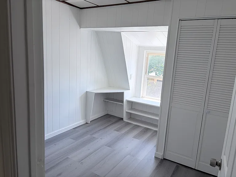 17 Walnut St — Photo 9