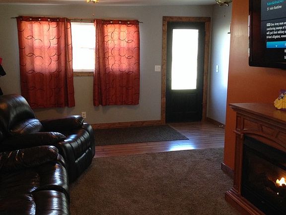Another sitting area : Main level