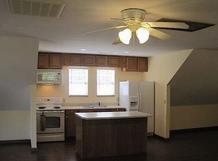 180 Twisting Hill Dr, Eatonton, GA 31024