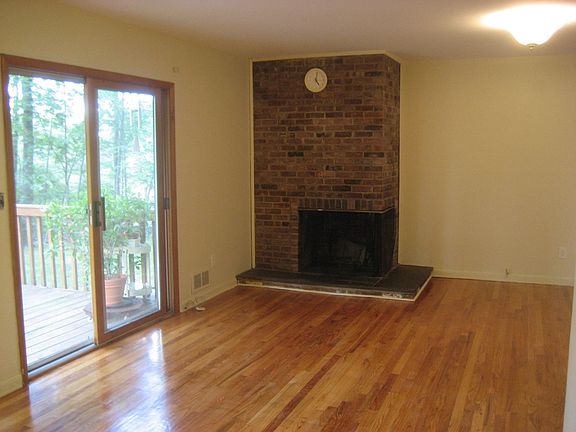 Living room with FP