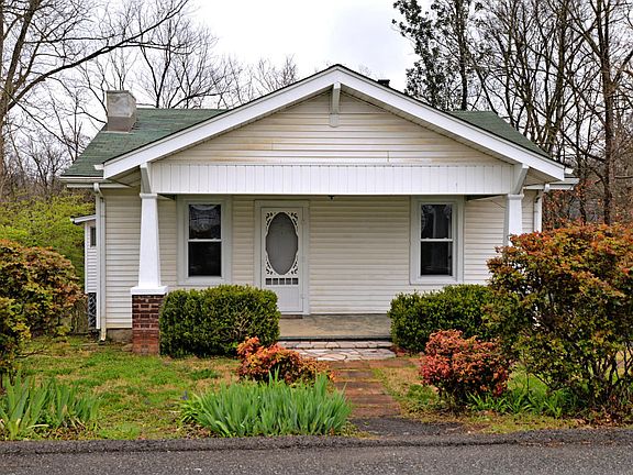 4th image of 421 Higgins Ave