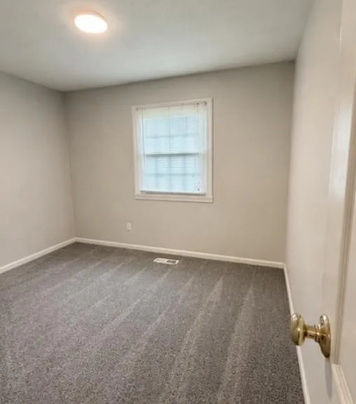 10710 Milwaukee Way — Photo 10