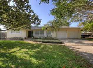 204 Palmetto Ln, Largo, FL 33770