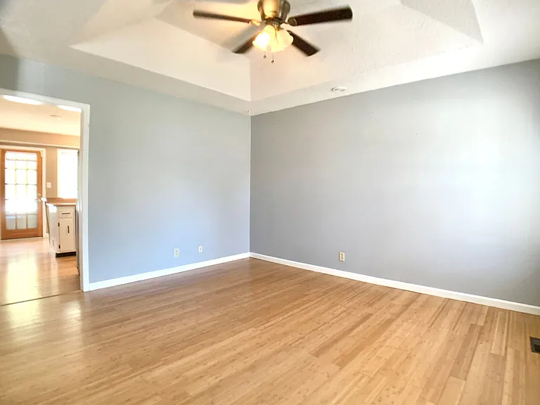 3401 Oak Lawn Dr — Photo 17