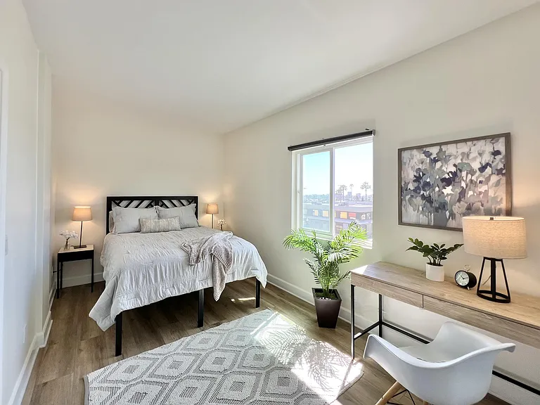 2828 University Ave #301 — Photo 10