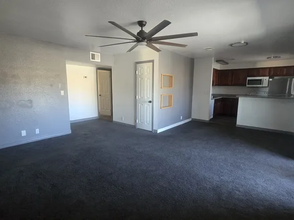 5080 Indian River Dr Unit 398, Spring Valley, NV 89103