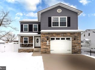 7766 Outing Ave, Pasadena, MD 21122