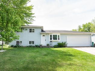4302 Fireside Ave, Portage, MI