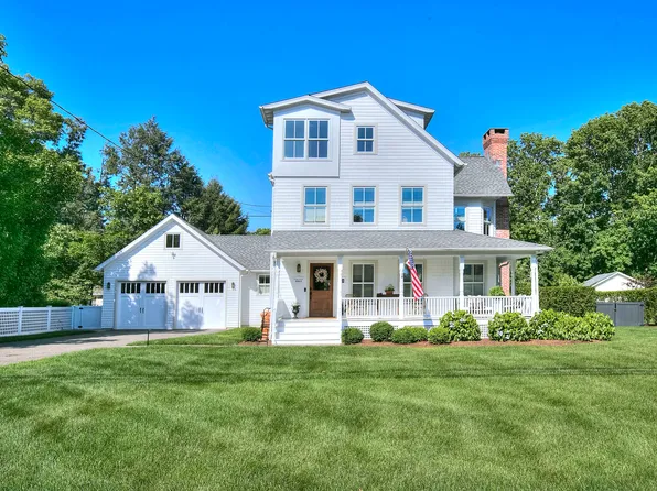 28 Clinton Avenue, Westport, CT 06880