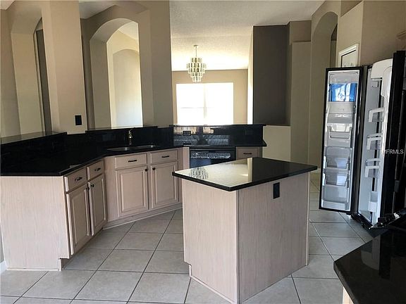 4th image of 5553 Kathy Dr