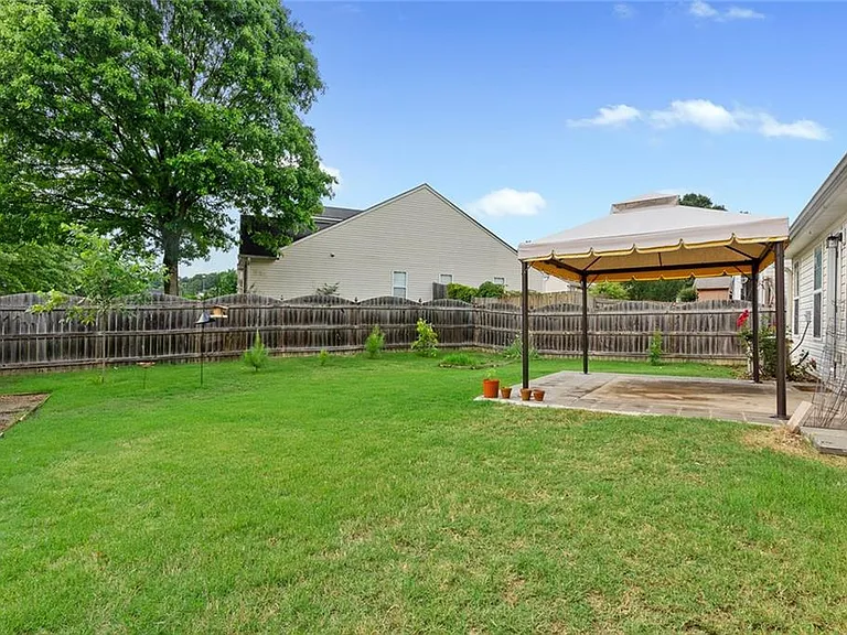 1755 Arborwood Dr — Photo 25