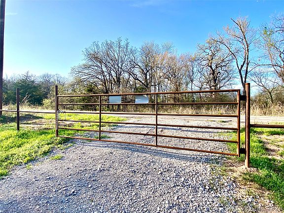 2nd image of 9597 Myall Rd