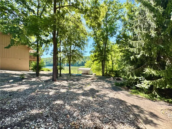 75 Rath Dr, Bella Vista, AR 72715