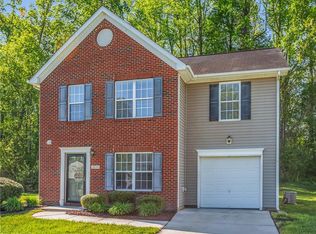 2859 Chestnut Heights Rd, Winston Salem, NC 27107