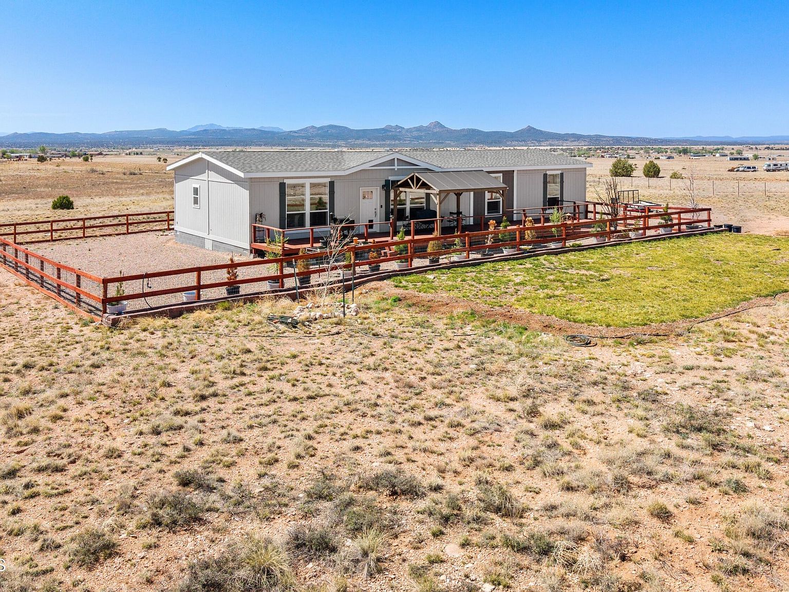 27139 N Lucky Ln, Paulden, AZ 86334 | Zillow