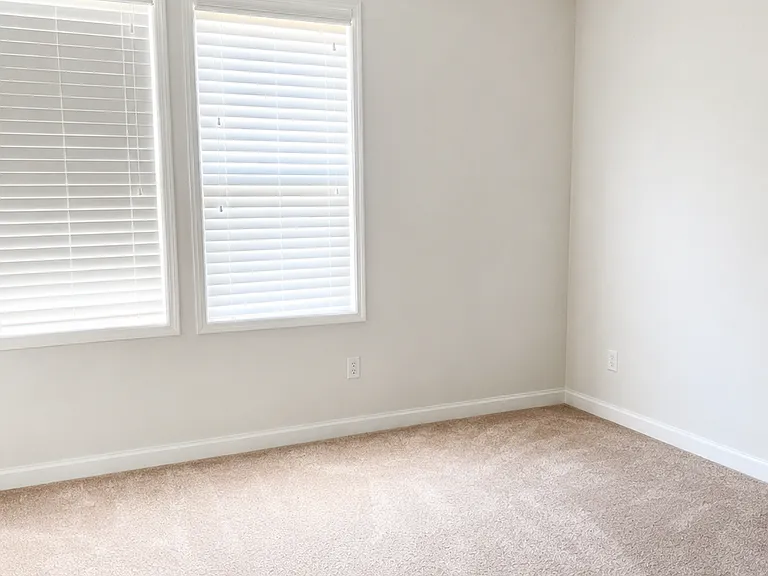 24715 Gracehill Ter — Photo 9