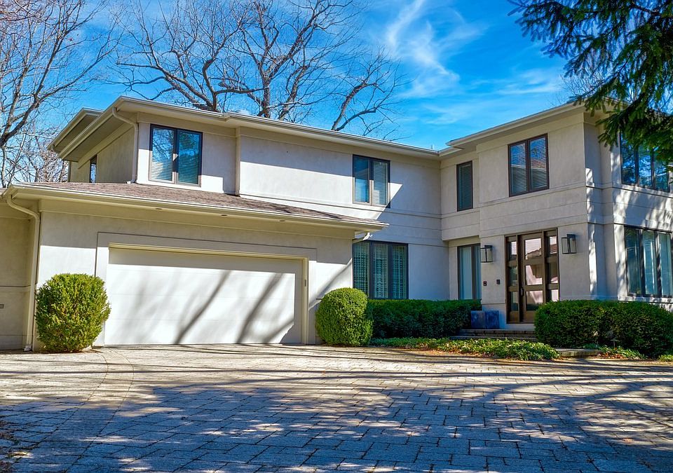 1st image of 1643 Sylvester Pl