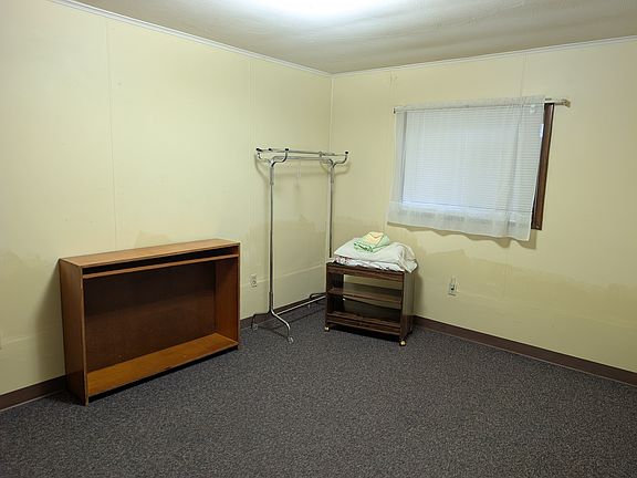 4th image of 1827 Willard St #A