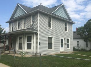 200 3rd St APT 1, West Des Moines, IA 50265
