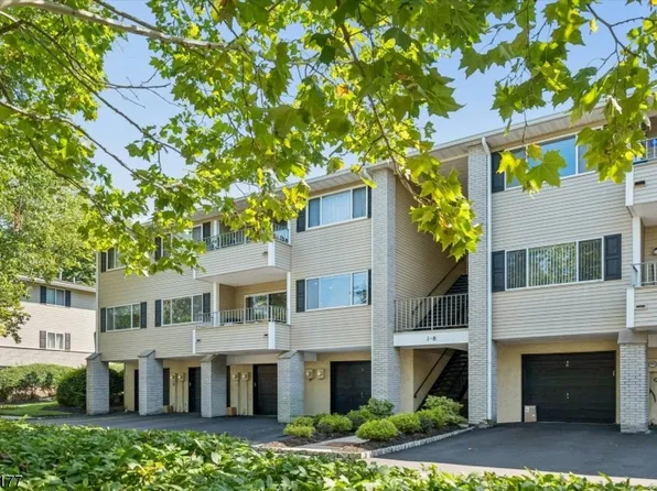 50-04 W Lindsley Road BLDG 1-8 #4, Cedar Grove Twp., NJ 07009