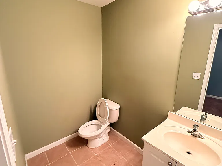 1484 Liberty Pkwy NW — Photo 17
