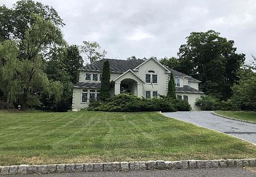 2nd image of 24 Fairway Dr