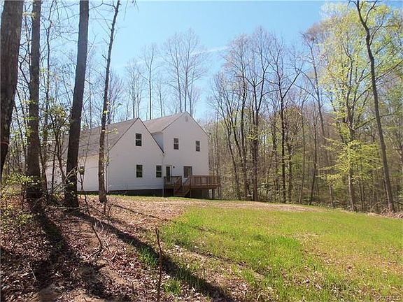 5th image of 17301 Simmons Branch Ct