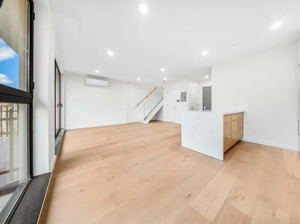 30-24 32nd Street image 2 of 20