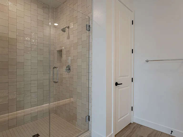 21411 W Meadowbrook Ave — Photo 27