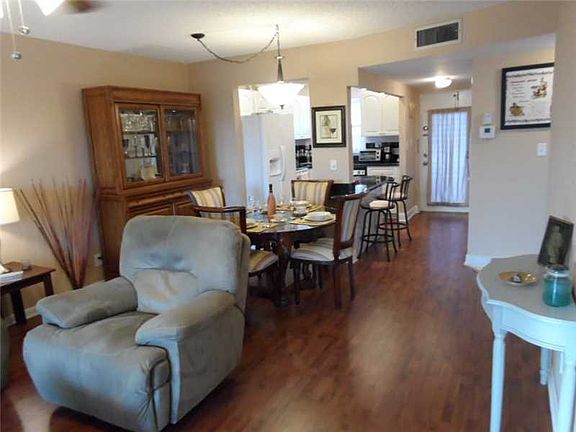 5th image of 9370 Sunrise Lakes Blvd APT 309
