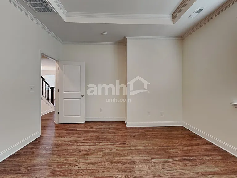 165 Stowe Rd — Photo 11