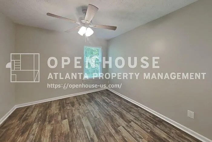 1703 Silverchase Dr SW — Photo 15