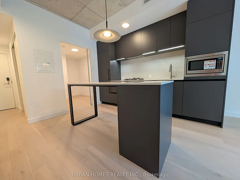 1720 Bayview Ave #508 — Photo 6
