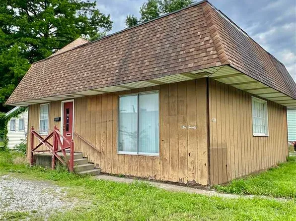 620 N 13th St, Terre Haute, IN 47807