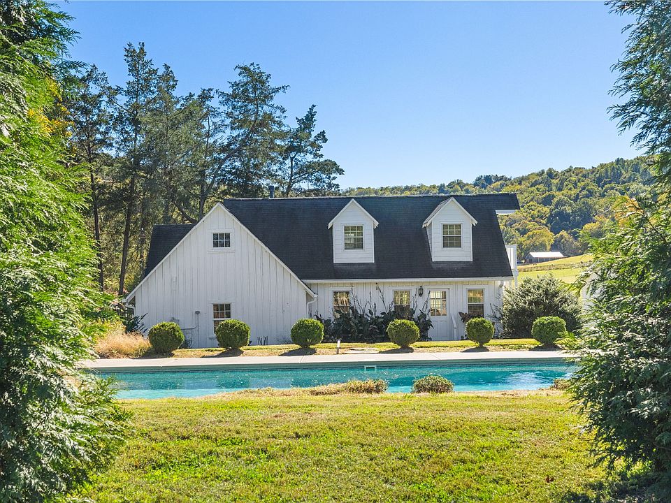 13th image of this home