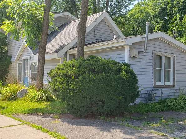 620 Swift St, Edgerton, WI 53534