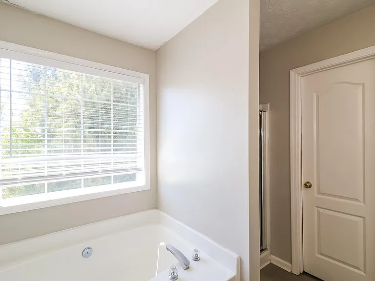 2141 Silva Ct — Photo 11