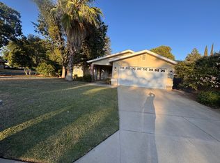 6202 N Barcus Ave, Fresno, CA 93722