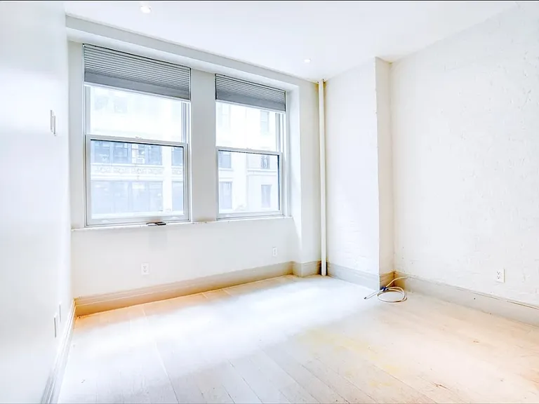 43 W 27th St #6F — Photo 9