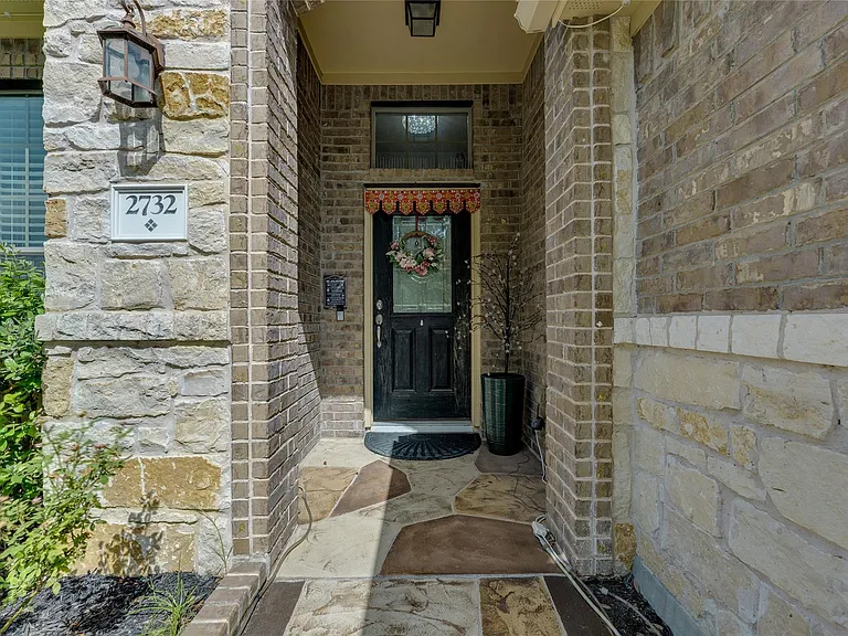 2732 Marshall Trl — Photo 5