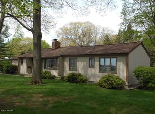 540 Wellesley Dr, Muskegon, MI 49441