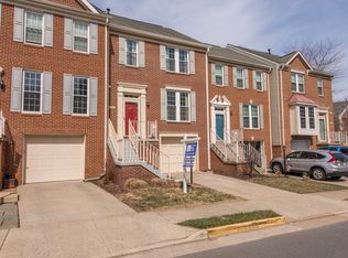 46642 Lynnhaven Sq, Sterling, VA 20165
