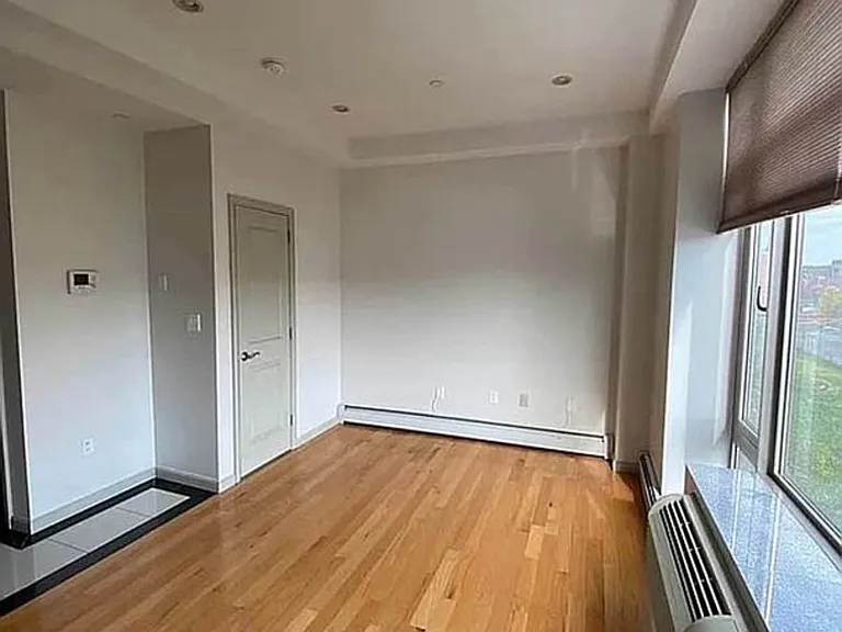 3120 Corlear Ave #515 — Photo 12
