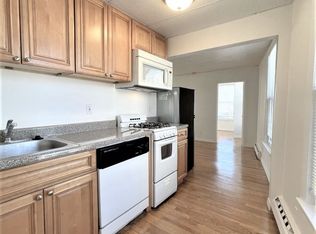 29 Gould St, Wakefield, MA 01880